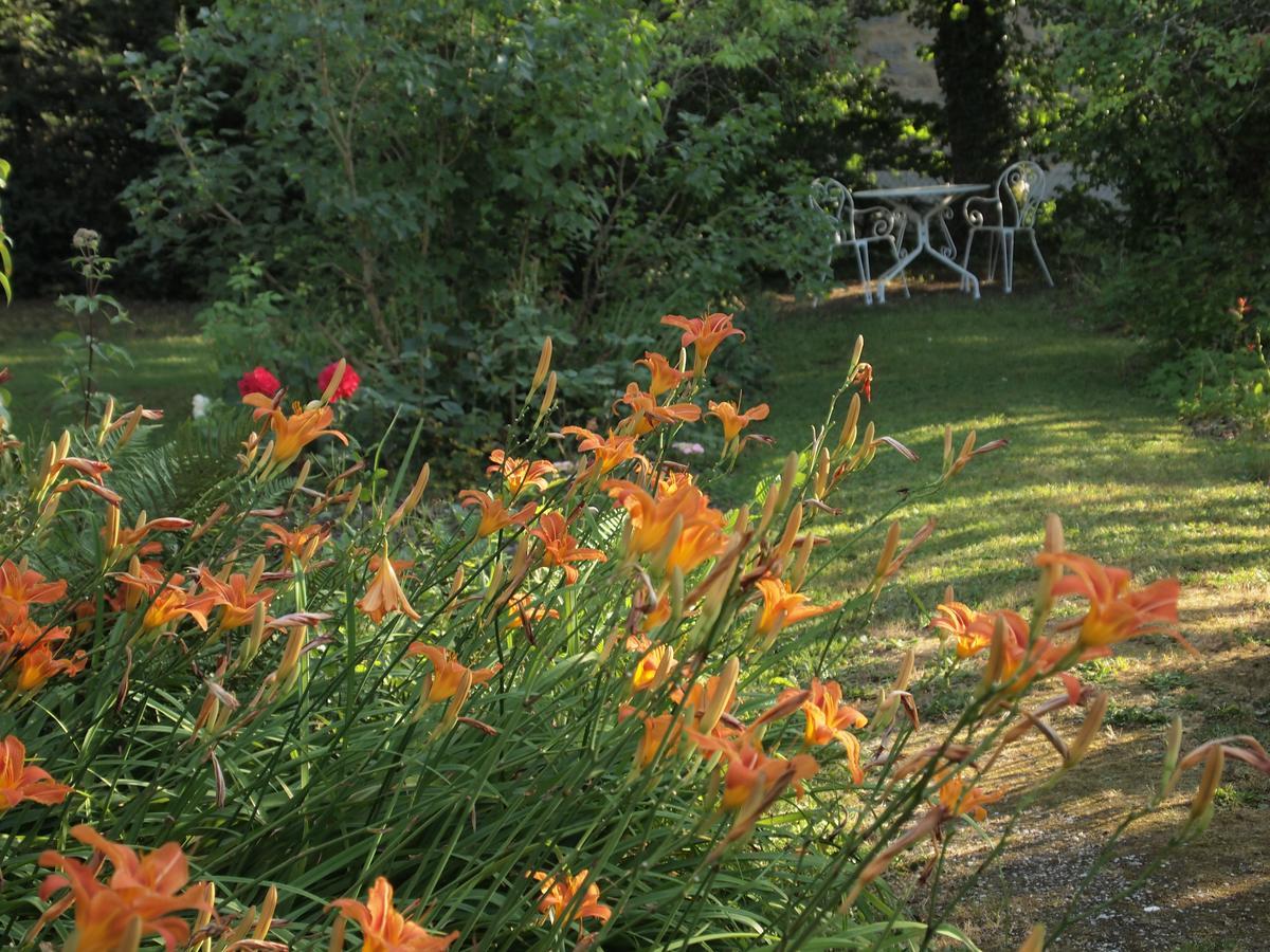 Saint-Léonard-de-Noblat Les Jardins De Lily酒店 外观 照片