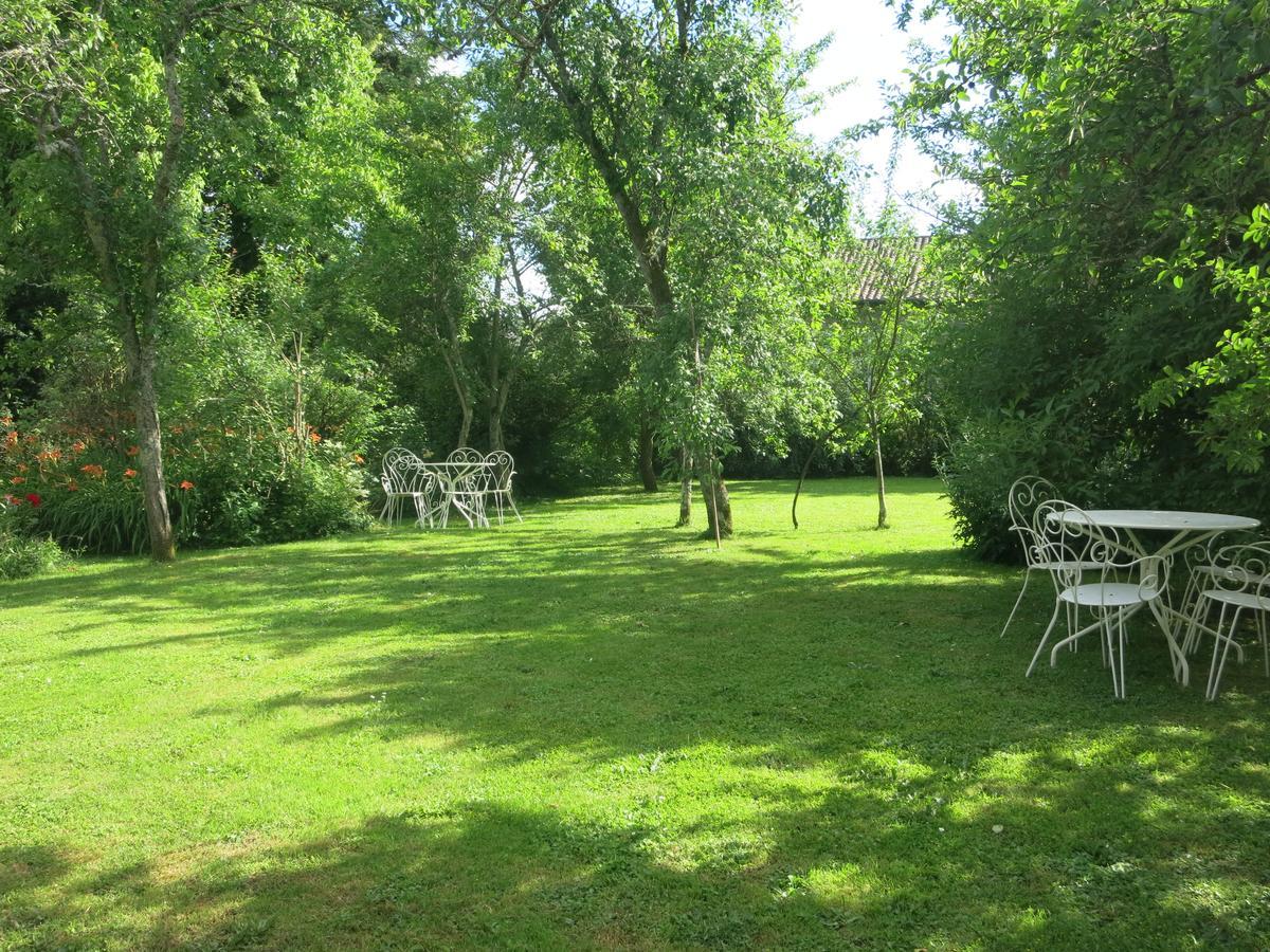 Saint-Léonard-de-Noblat Les Jardins De Lily酒店 外观 照片