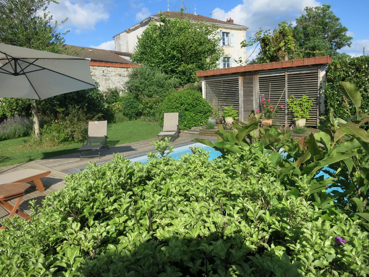 Saint-Léonard-de-Noblat Les Jardins De Lily酒店 外观 照片
